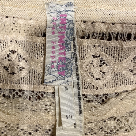 Intimately Free People Cream-colored Lace Tank - Picture 6 of 7